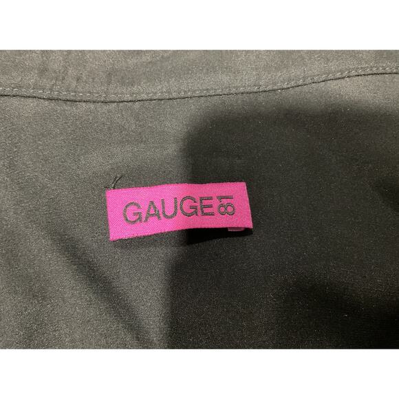Gauge81 'Myoko' Black Satin Top Size S - Picture 5 of 6